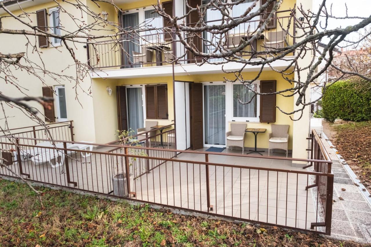 Garni Hotel Keltika Izola Bagian luar foto