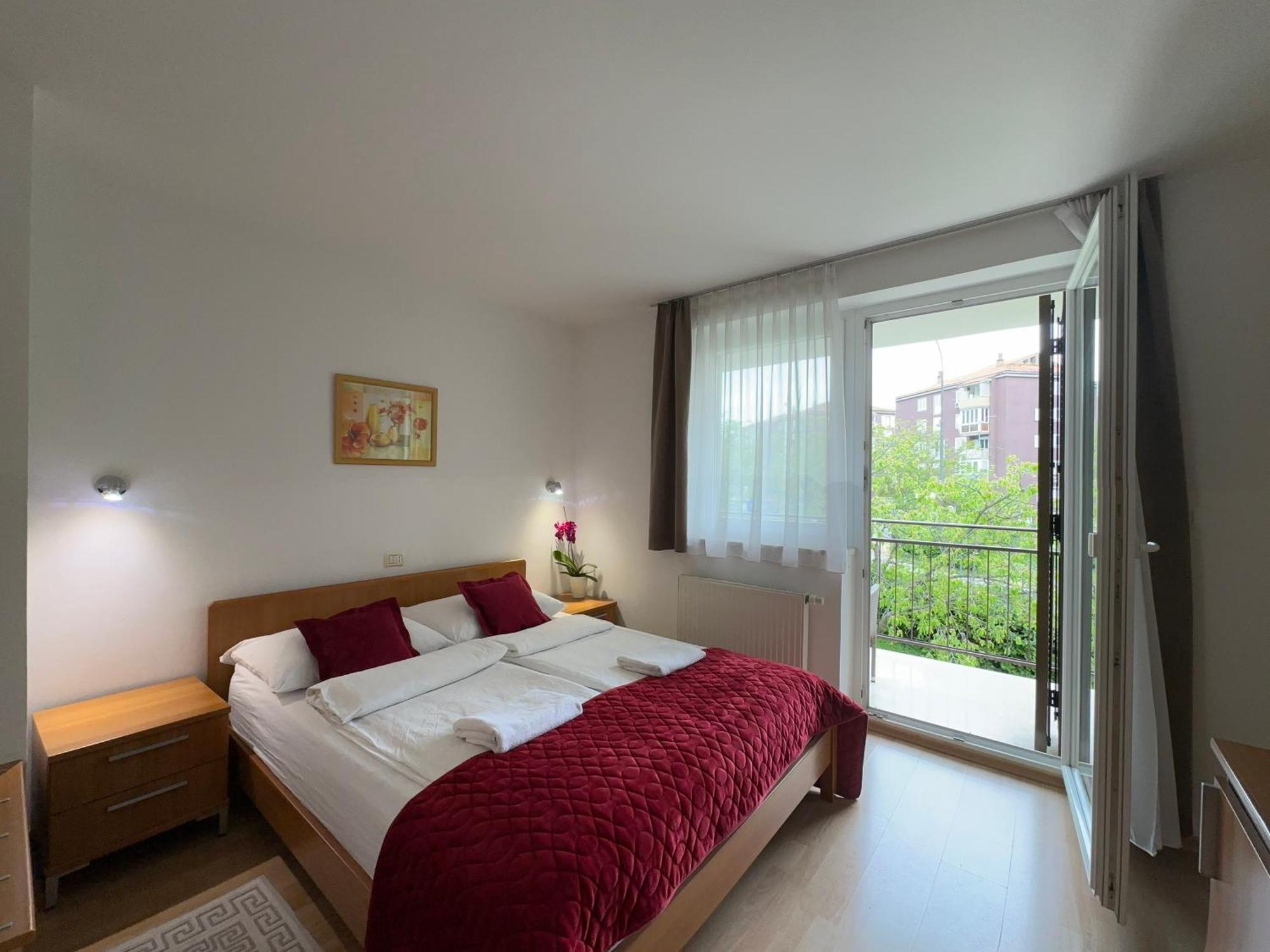 Garni Hotel Keltika Izola Bagian luar foto