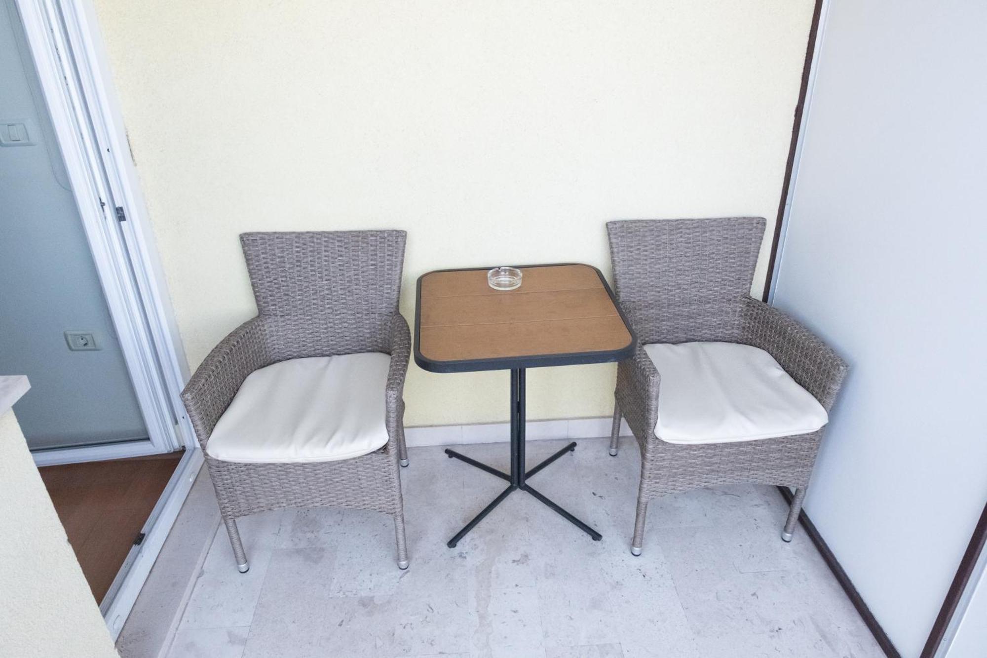 Garni Hotel Keltika Izola Bagian luar foto